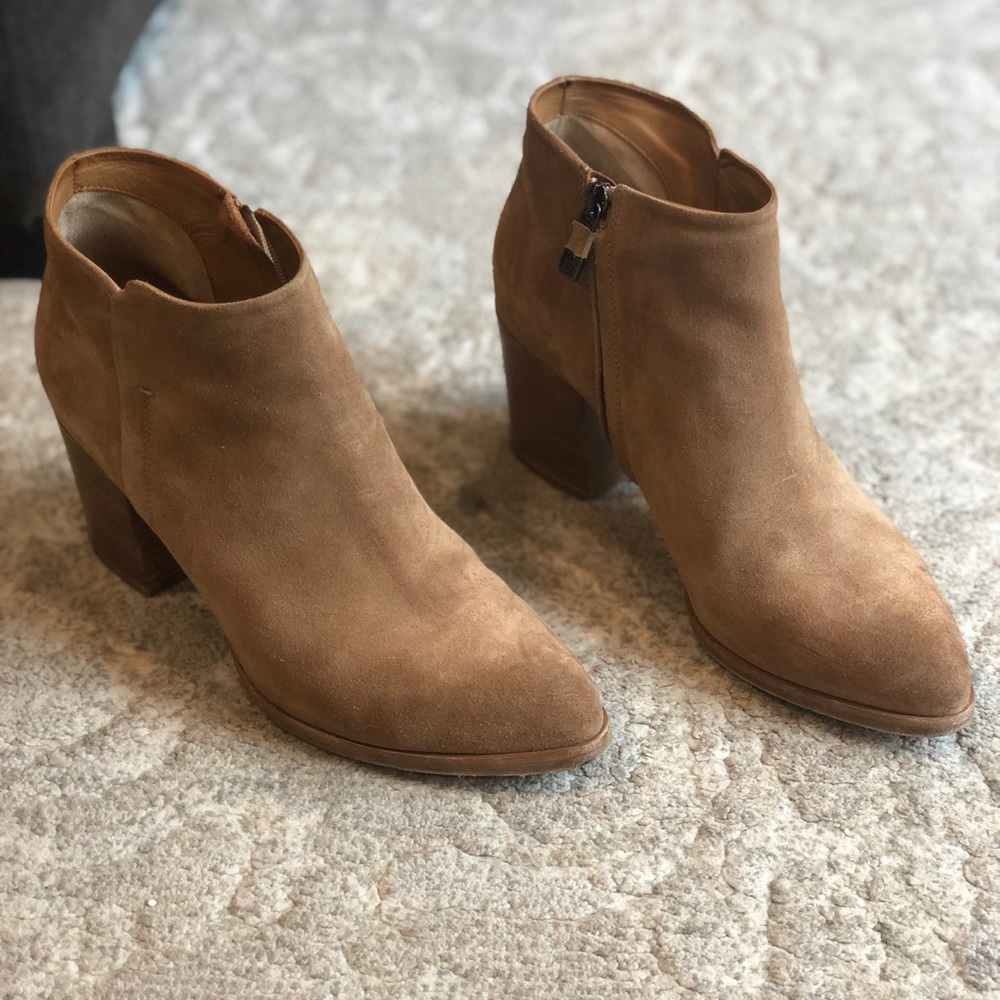 Alberto Fermani women’s booties